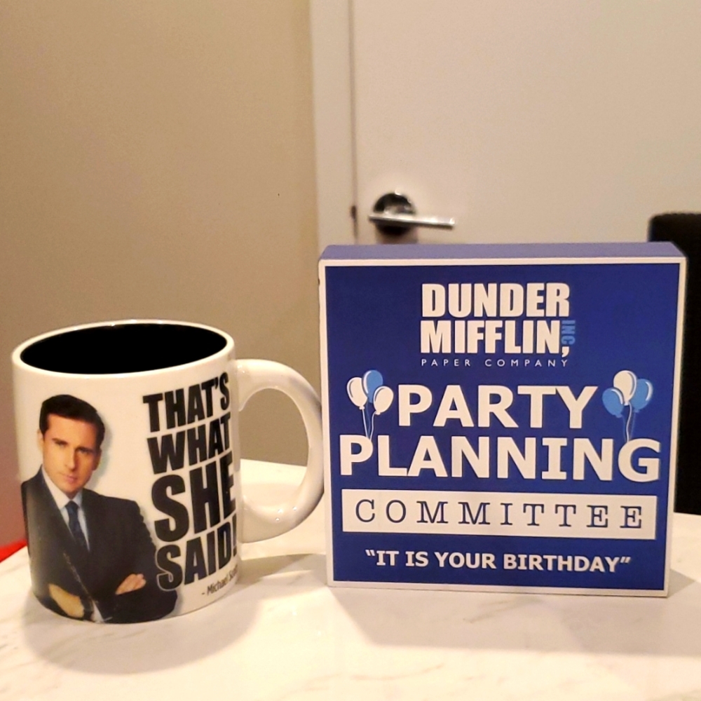 💙 The Office Michael Scott Cup/Mug and Dunder Mifflin Sign 💙